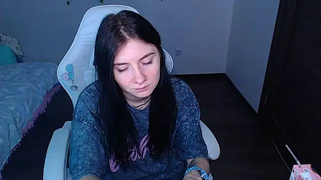 Snapshot of _Daniella_True_ chatting on November 6, 2:07 pm Daniella True online show from November 6, 2:07 pm