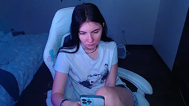 Snapshot of _Daniella_True_ chatting on November 16, 4:01 pm Daniella True online show from November 16, 4:01 pm