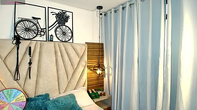 KimberlyFox t online show from April 14, 12:33 pm