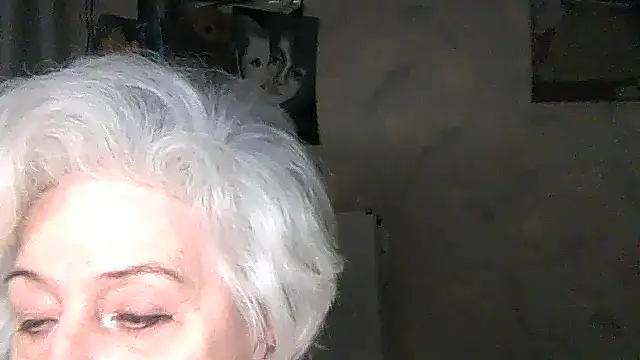 Snapshot of ValeriaKroww chatting on November 5, 4:18 pm ValeriaKroww online show from November 5, 4:18 pm