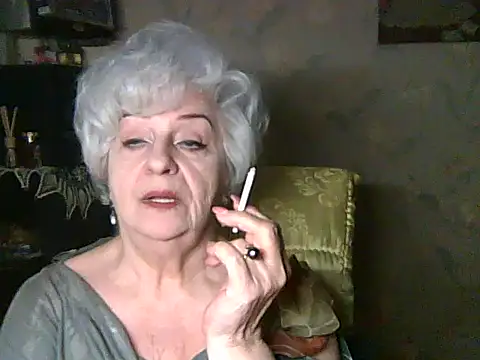 ValeriaKroww online show from May 27, 5:43 pm