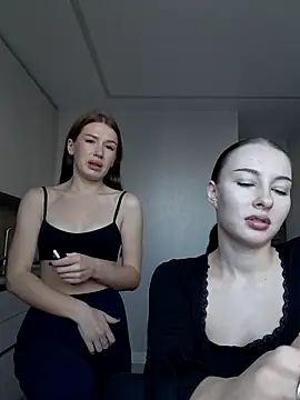 Snapshot of MelissaPinkiss chatting on December 5, 12:25 pm MelissaPinkiss online show from December 5, 12:25 pm