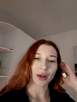 MelissaPinkiss online show from March 6, 1:40 pm