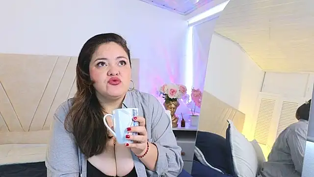 Snapshot of NatashaBlade_ chatting on November 26, 11:44 am NatashaBlade online show from November 26, 11:44 am