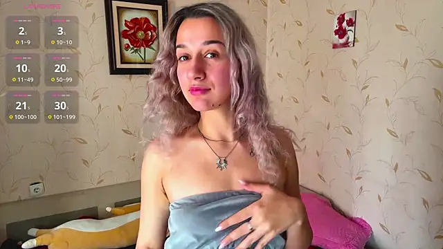 Snapshot of Auroragin chatting on November 20, 9:20 am Auroragin online show from November 20, 9:20 am