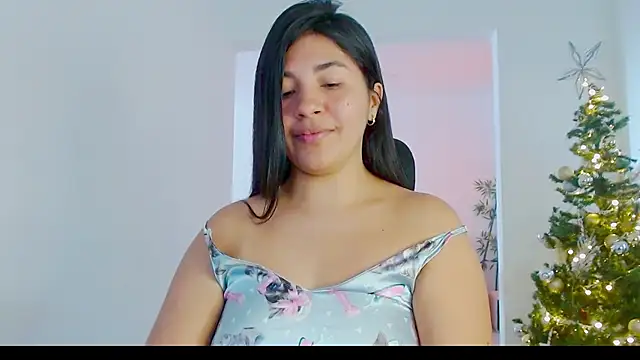 Snapshot of A_N_I_K_A__P_R_E_T_T_Y chatting on December 2, 3:07 pm A N I K A P R E T T Y online show from December 2, 3:07 pm