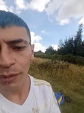 Snapshot of will_and_alex chatting on November 11, 7:14 pm will and alex online show from November 11, 7:14 pm