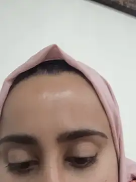 Snapshot of buseck_k chatting on November 5, 8:36 am buseck k online show from November 5, 8:36 am