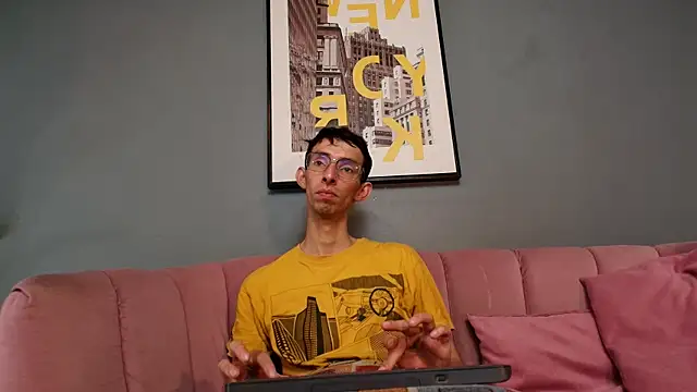 Snapshot of ZyroNight chatting on December 1, 7:30 pm ZyroNight online show from December 1, 7:30 pm