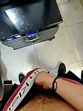 Dirty-Guy-Naugthy online show from November 7, 3:34 pm