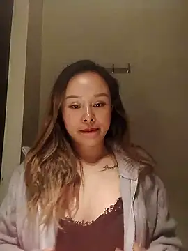 Snapshot of thu-cuoi chatting on November 21, 9:30 am thu-cuoi online show from November 21, 9:30 am