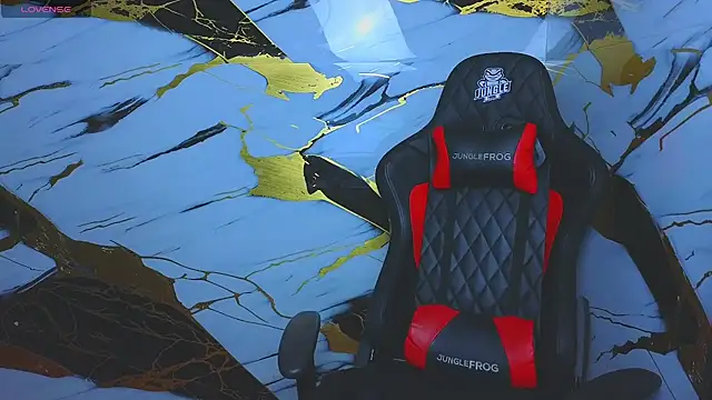 Snapshot of Suarezz10_ chatting on November 9, 12:14 pm Suarezz10 online show from November 9, 12:14 pm