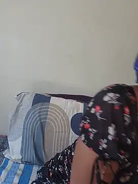 Mommy Sienna online show from June 28, 10:32 am