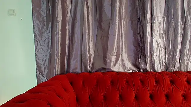 Snapshot of TattooTemptress chatting on November 27, 5:09 am TattooTemptress online show from November 27, 5:09 am