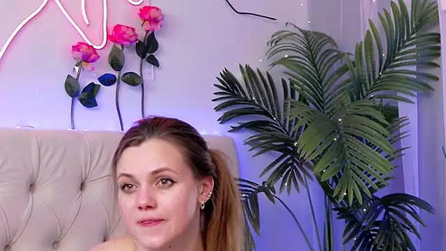 Snapshot of AnabeleBliss chatting on March 2, 5:08 am AnabeleBliss online show from March 2, 5:08 am