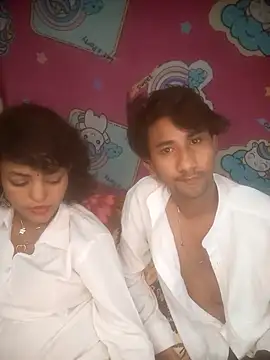 Snapshot of Freakingromance chatting on February 27, 9:15 pm Freakingromance online show from February 27, 9:15 pm