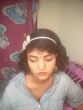 Snapshot of Freakingromance chatting on March 2, 7:32 pm Freakingromance online show from March 2, 7:32 pm