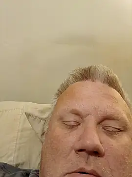 Snapshot of Jbirdb800 chatting on November 5, 10:59 am Jbirdb800 online show from November 5, 10:59 am