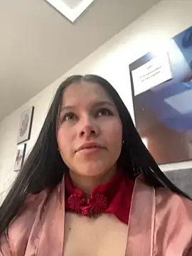 violettabond online show from November 4, 2:49 pm