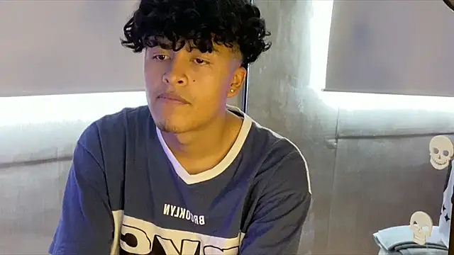 CyrusAndGrase online show from January 14, 9:52 pm