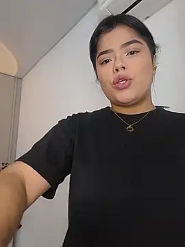 annie  20 online show from December 5, 12:03 pm