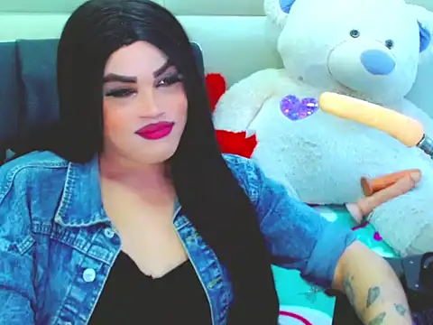 NharaBigCock online show from March 8, 8:12 pm