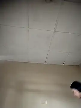 CatleyaSmith online show from April 7, 2:39 pm