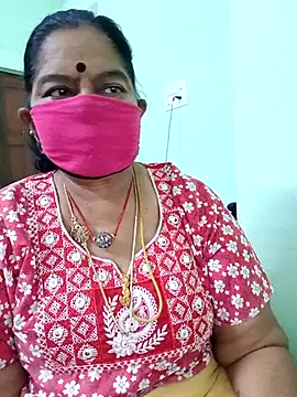 Snapshot of savithasree chatting on November 18, 4:22 pm savithasree online show from November 18, 4:22 pm