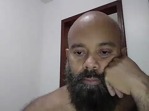 naughtybearbr online show from November 11, 5:29 am