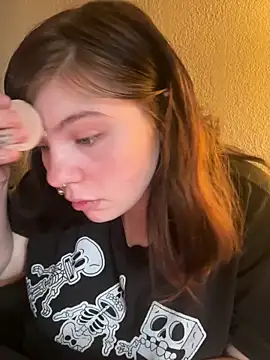 juicygoth202 online show from April 27, 9:02 pm