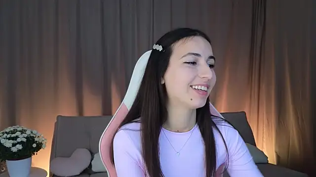 LeslieStein online show from November 6, 1:12 pm