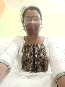 sanjana077 online show from November 7, 5:51 am