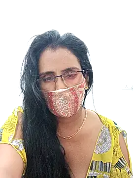 sanjana077 online show from March 19, 10:36 pm