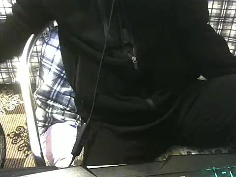 Snapshot of ellsaBunny chatting on November 14, 3:33 pm ellsaBunny online show from November 14, 3:33 pm