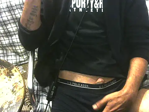 Snapshot of ellsaBunny chatting on November 17, 3:29 pm ellsaBunny online show from November 17, 3:29 pm