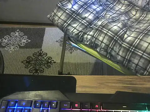 Snapshot of ellsaBunny chatting on November 19, 2:50 pm ellsaBunny online show from November 19, 2:50 pm