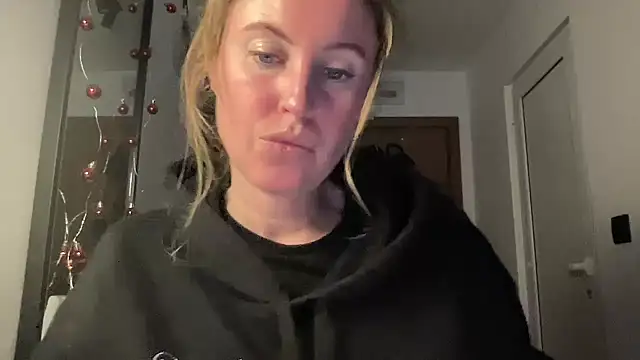 Ameli8 online show from January 18, 6:44 pm