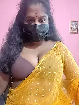 Snapshot of Keerthee_ chatting on November 14, 5:39 am Keerthee online show from November 14, 5:39 am