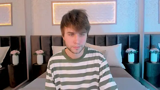 JonnahHell online show from December 19, 1:40 pm