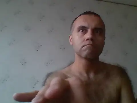 Snapshot of Kreol69 chatting on November 15, 6:33 am Kreol69 online show from November 15, 6:33 am