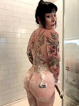 Snapshot of LoveDovexxx chatting on November 24, 7:46 pm LoveDovexxx online show from November 24, 7:46 pm