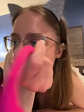 EveLunny online show from April 15, 2:18 am