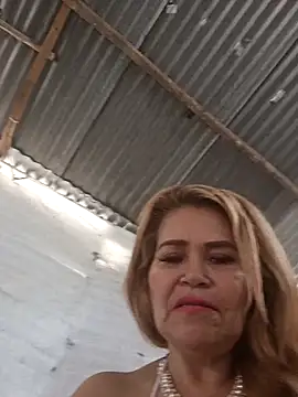 Snapshot of dirty_mother3 chatting on March 2, 2:35 pm dirty mother3 online show from March 2, 2:35 pm