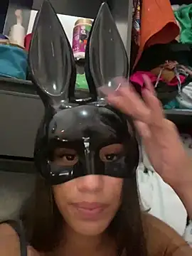 Snapshot of Mari2419 chatting on November 6, 11:22 am Mari2419 online show from November 6, 11:22 am