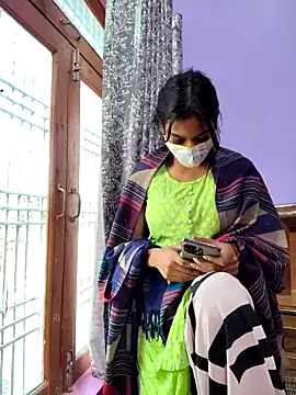 Student12th online show from November 24, 4:01 am