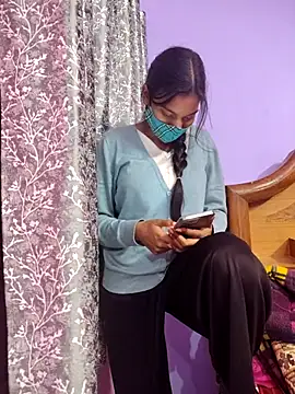 Student12th online show from November 26, 5:03 pm