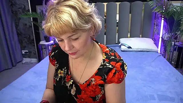 AmaraNights online show from November 12, 8:19 pm