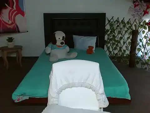 LuluKiss  online show from February 9, 1:37 pm