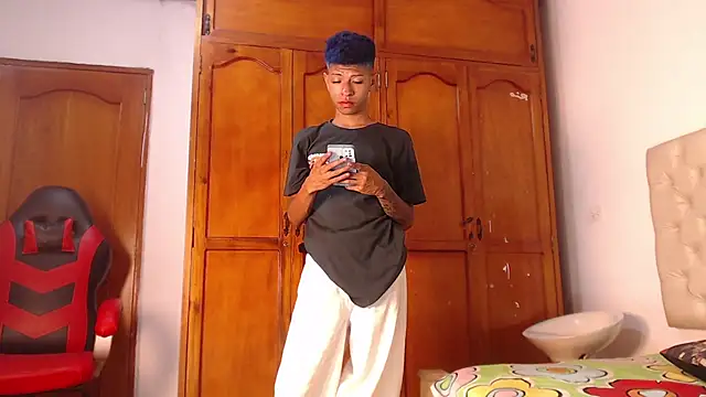 Tessachains 2  online show from February 15, 2:41 am