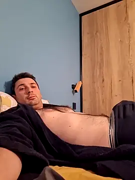 Snapshot of Paul69sb chatting on December 2, 7:20 pm Paul69sb online show from December 2, 7:20 pm